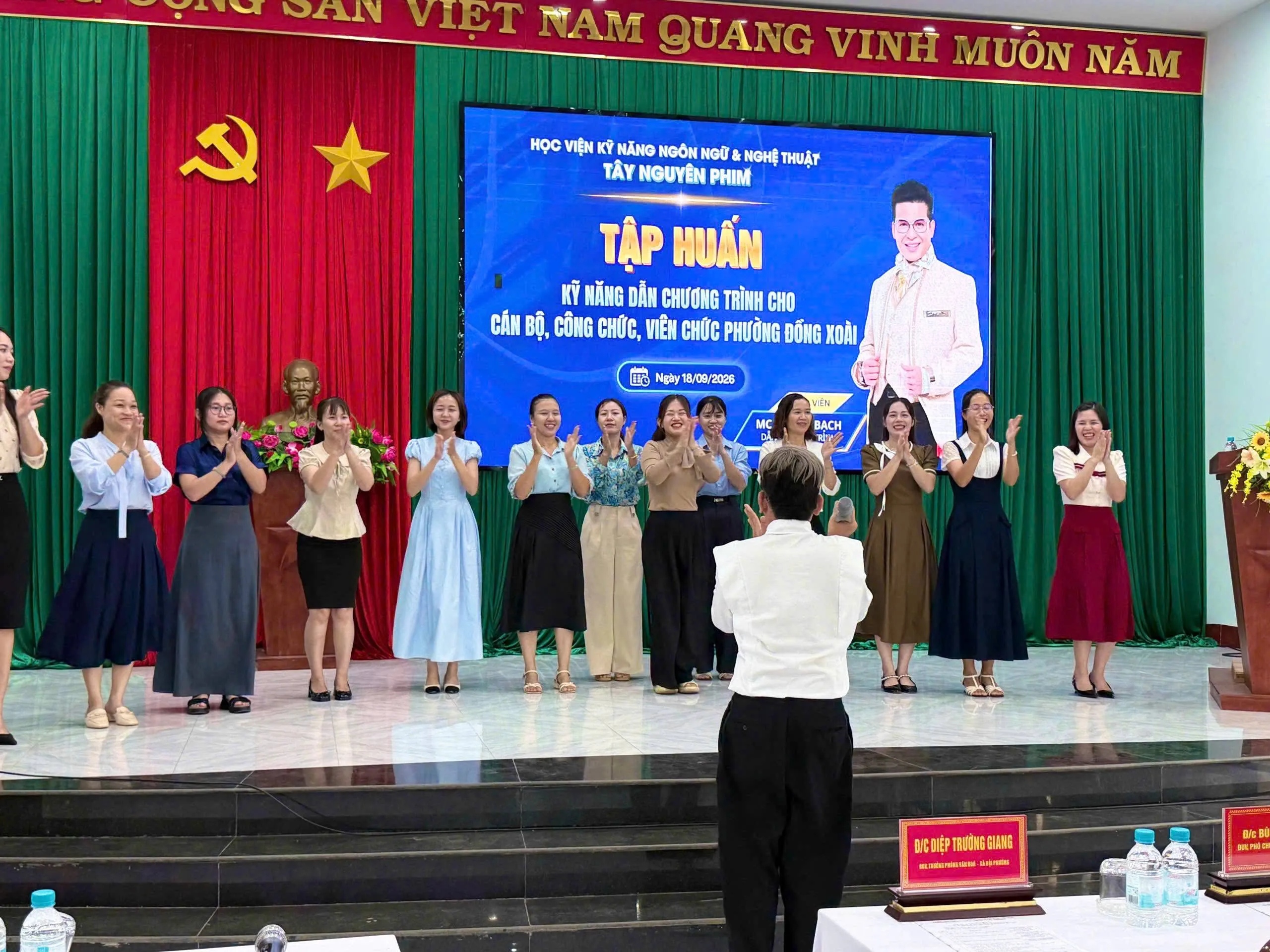 khoa-hoc-dao-tao-ky-nang-lanh-dao-tai-tphcm