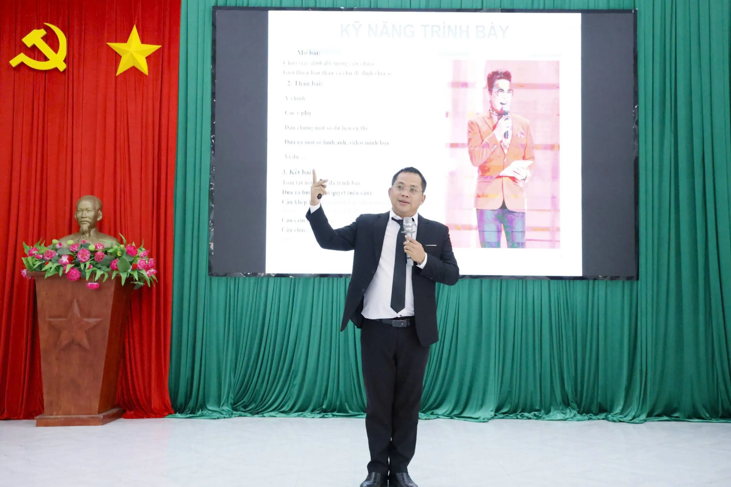 khoa-hoc-quan-ly-to-chuc-su-kien-chuyen-nghiep