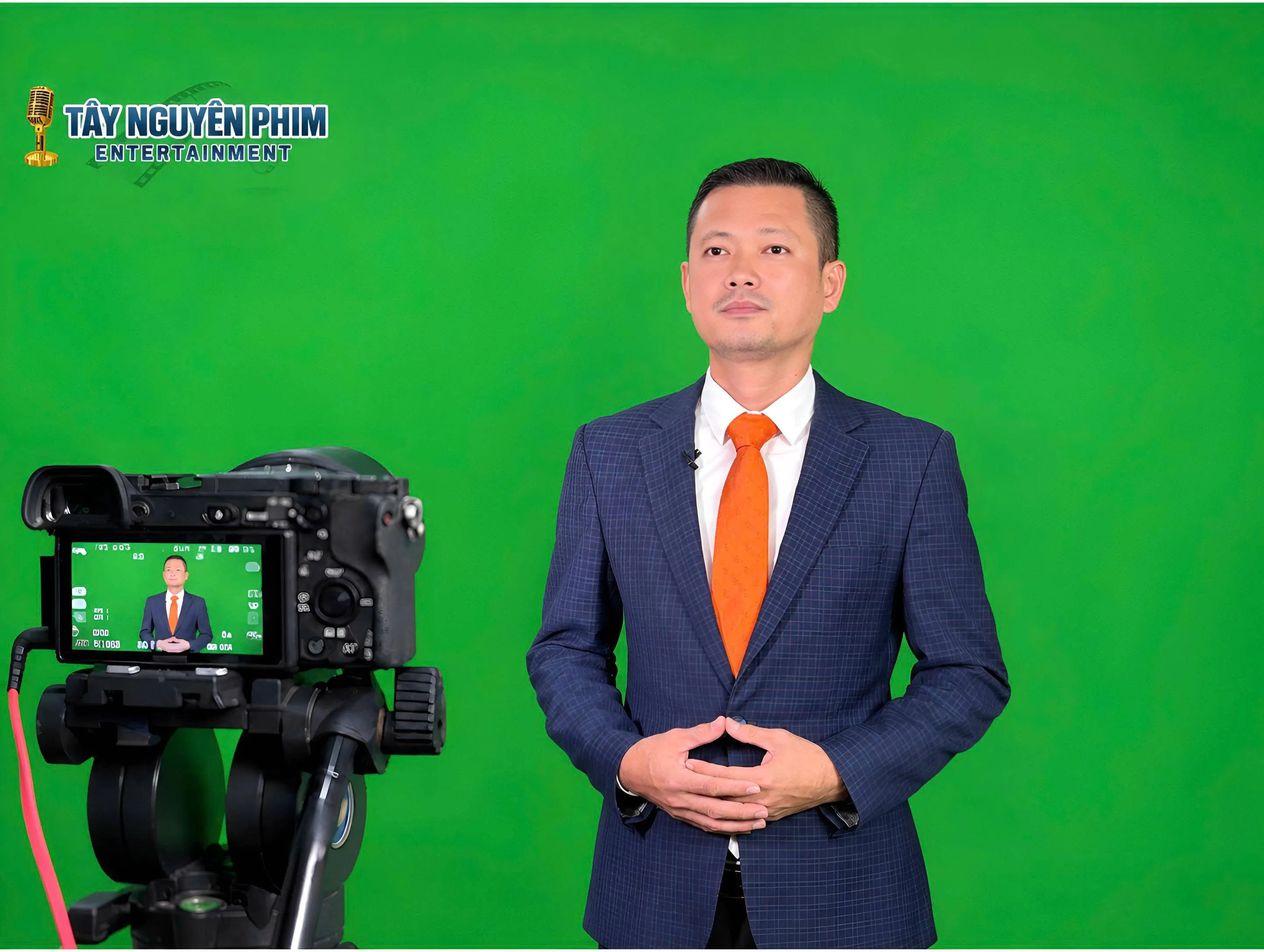 khoa-hoc-ky-nang-quan-ly-nghe-thuat-showbiz