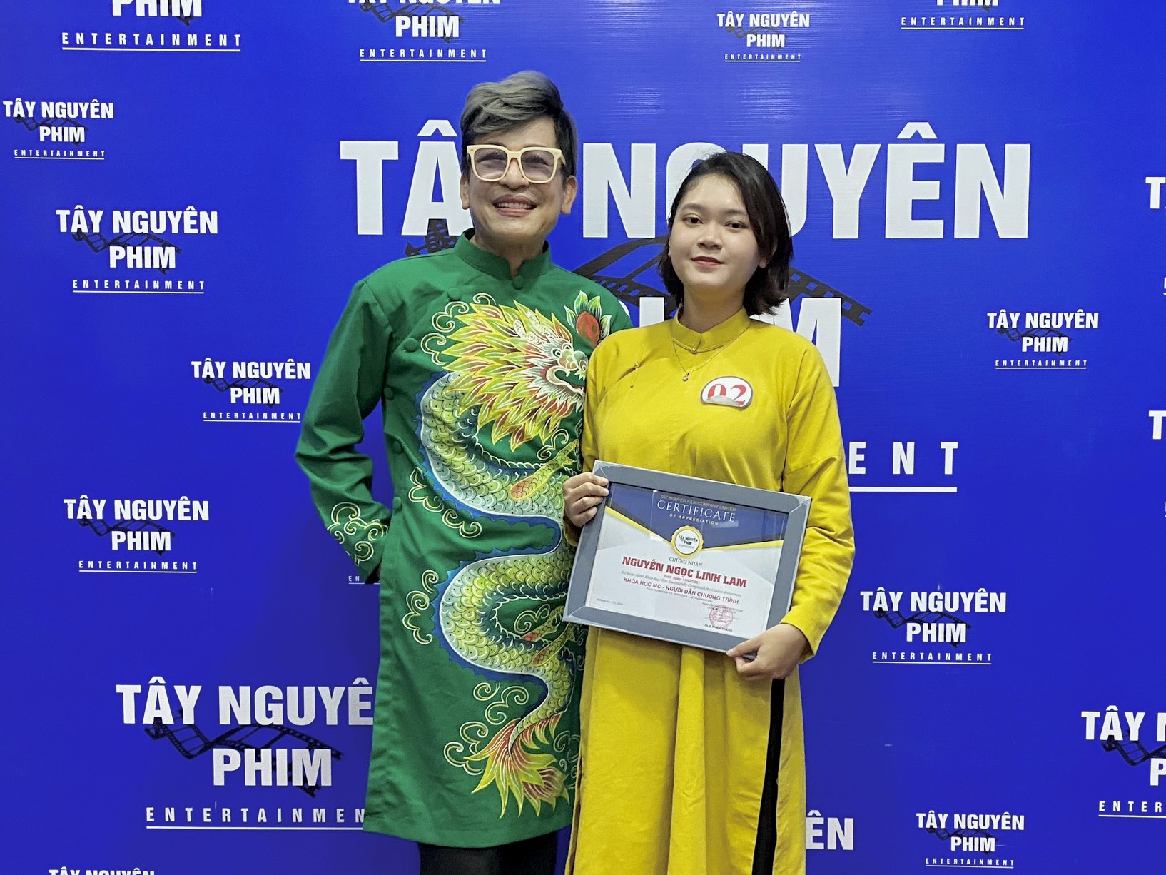 ky-nang-ung-xu-tinh-huong