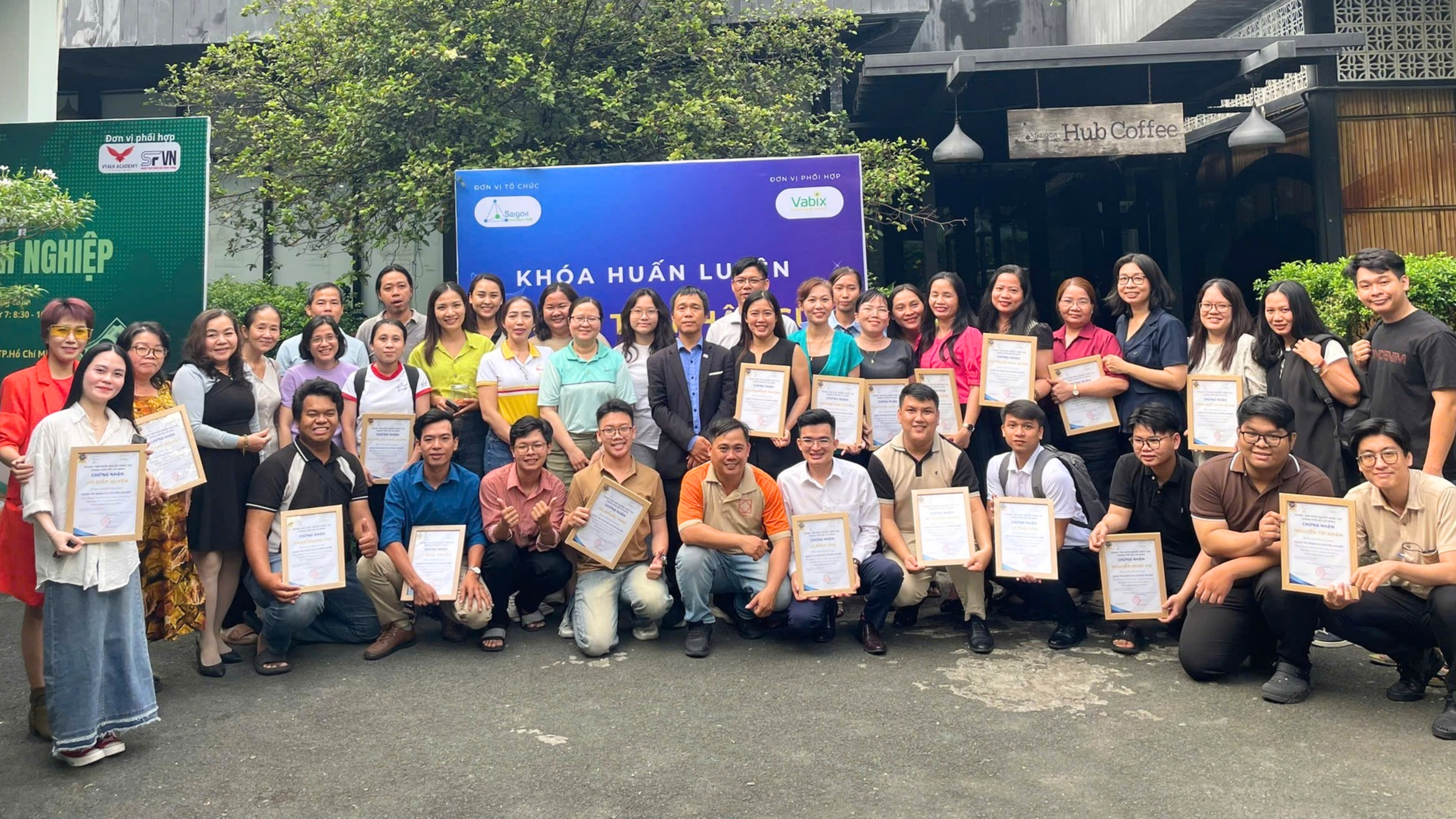 khoa-hoc-cham-soc-khach-hang-cho-doanh-nghiep