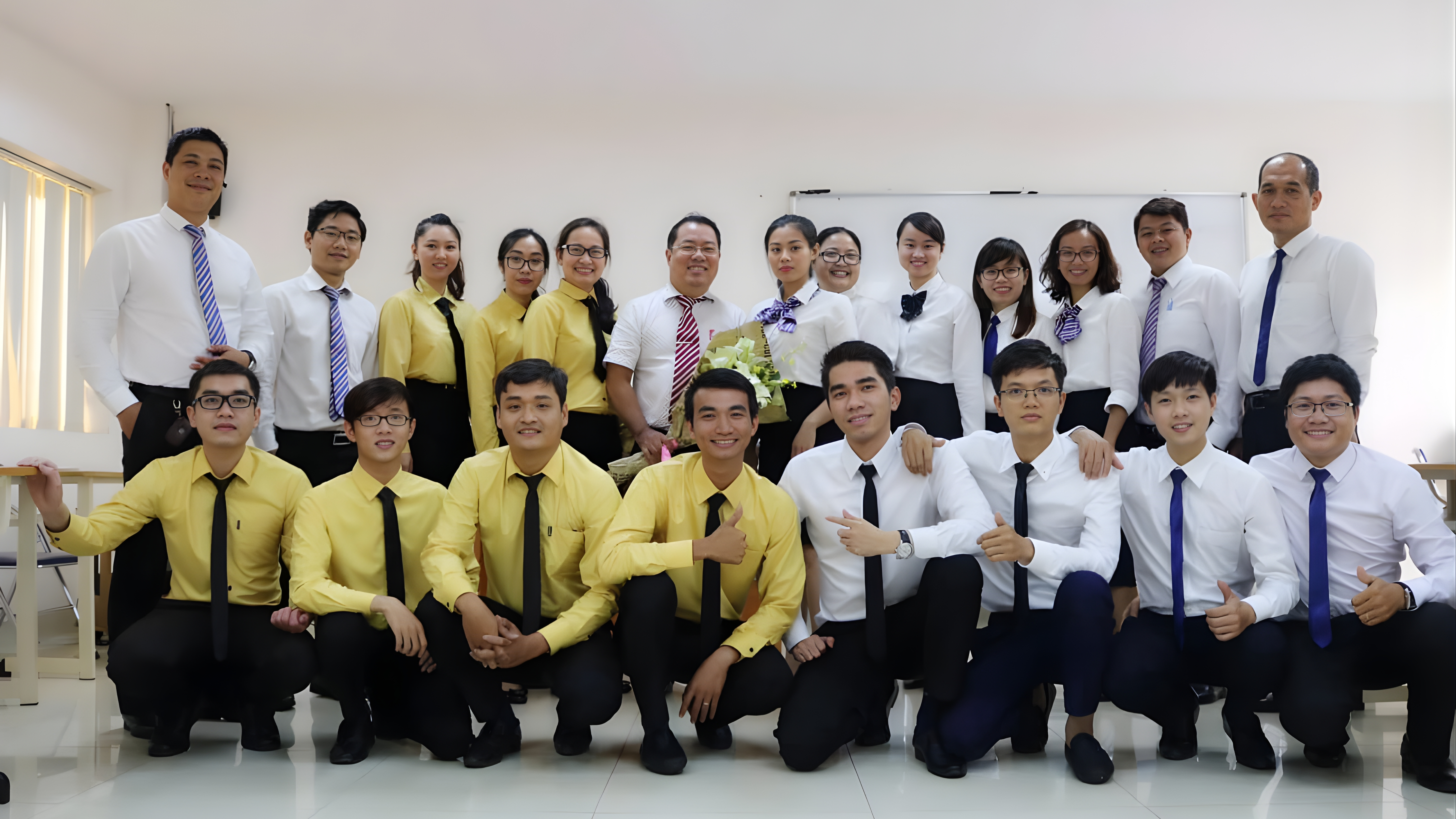 khoa-hoc-tu-duy-dich-vu-cho-doanh-nghiep