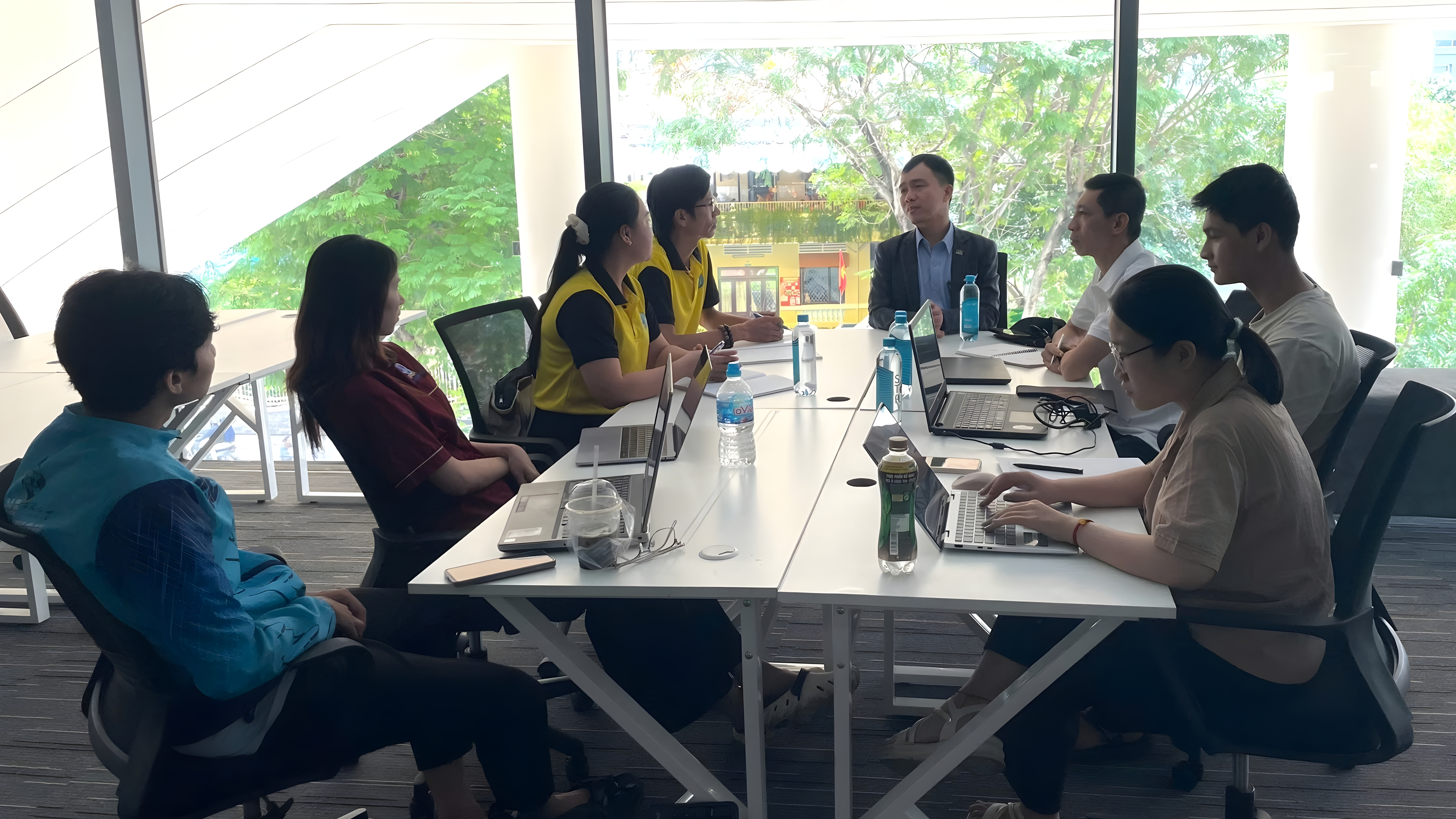 khoa-hoc-tu-duy-dich-vu-cho-doanh-nghiep