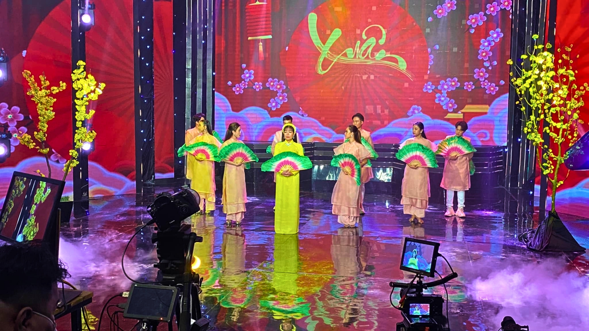 Địa Chỉ Quay MV Theo Yêu Cầu Tết Bính Ngọ 2026