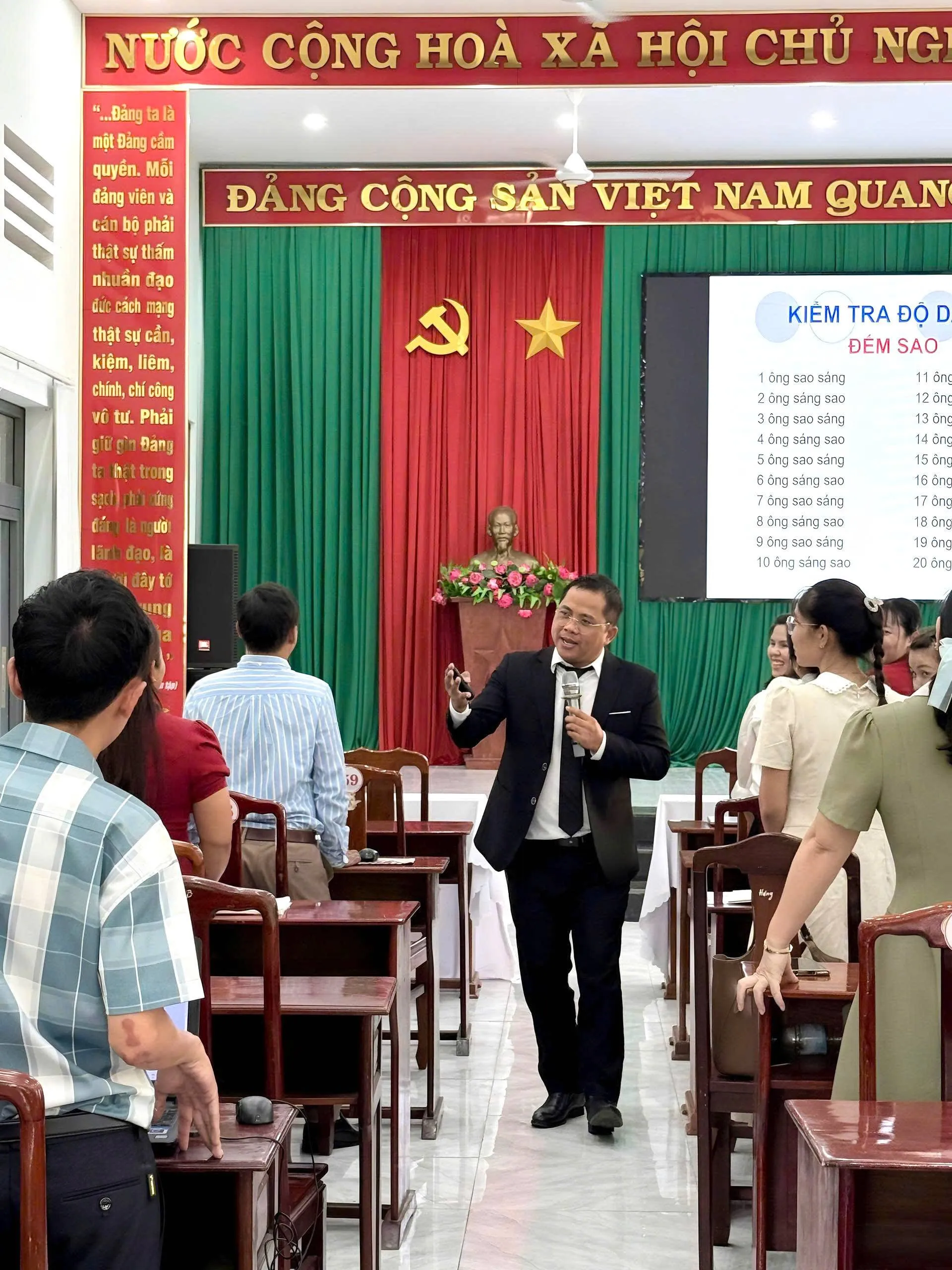 khoa-dao-tao-cho-doanh-nghiep-tai-thanh-pho-ho-chi-minh