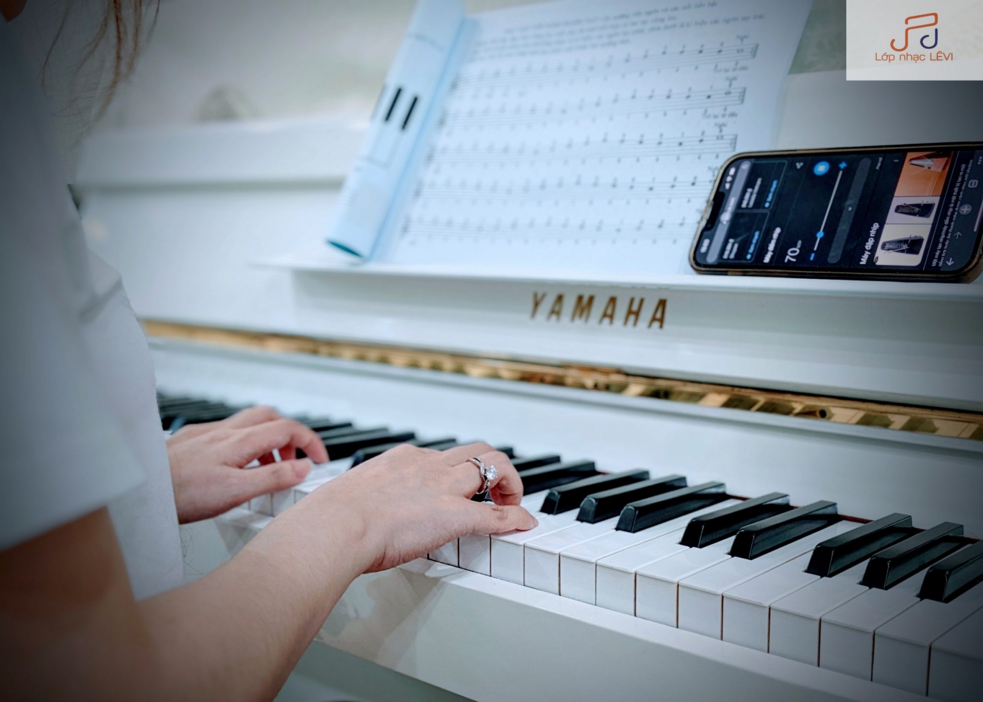 khóa học đàn piano