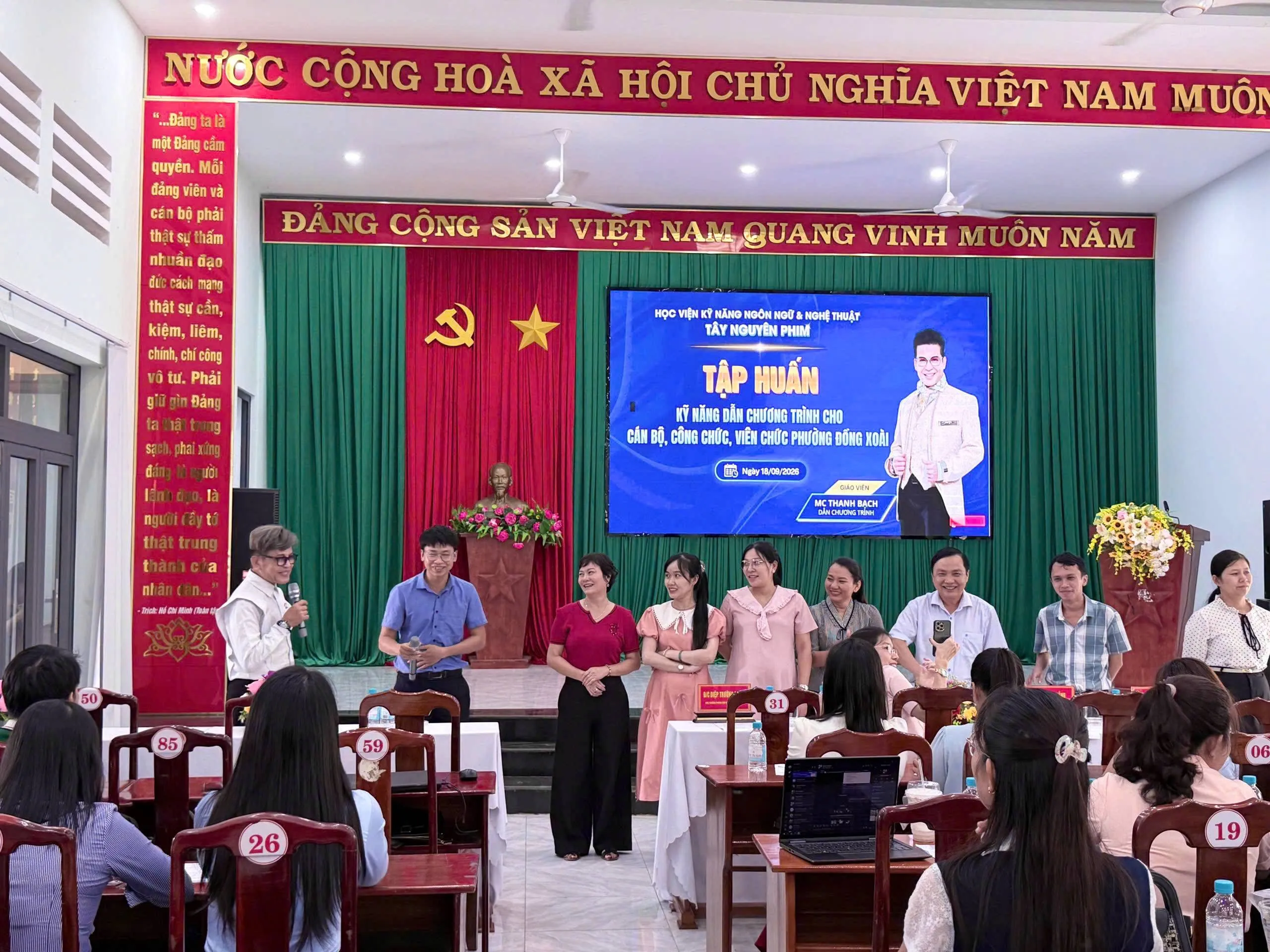 khoa-hoc-dao-tao-ky-nang-lanh-dao-tai-tphcm